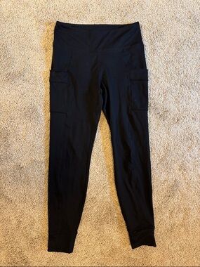 Eddie Bauer Black fleece lined leggings with pockets